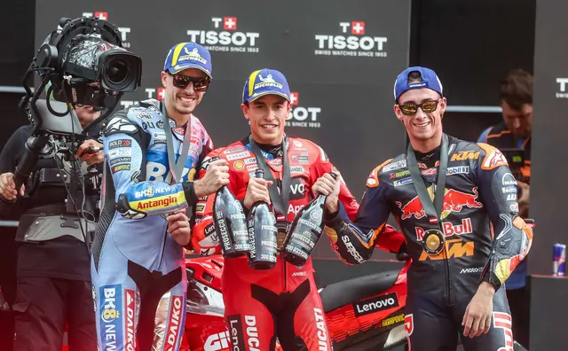 Alex Marquez, Marc Marquez und Pedro Acosta. | Foto: Ripu