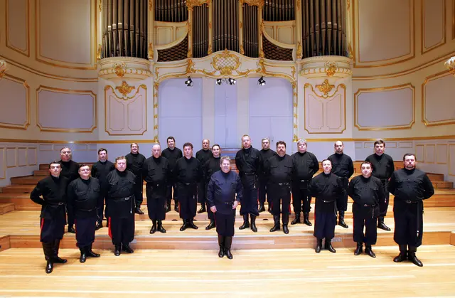 Der Don-Kosaken-Chor Serge Jaroff bei einem Auftritt im Laeiszhalle-Musikhalle in Hamburg. | Foto: Don-Kosaken-Chor Serge Jaroff