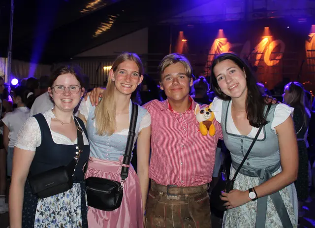 Mit großer Vorfreude wartete das Publikum auf LEMO.