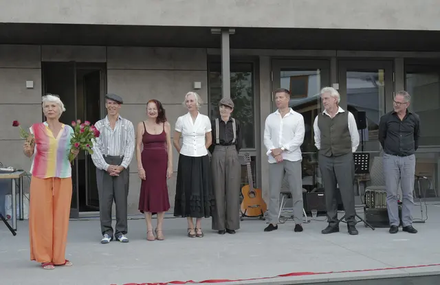 Andrea Klabach und die Mitwirkenden des Tangoabends | Foto: Karin Wiedner