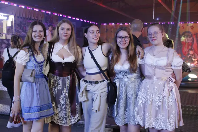 Fanja Gerstbauer, Jennifer Brandl, Felicia Boersma, Daniela Folar und Flora Zisser | Foto: Anna Seymann