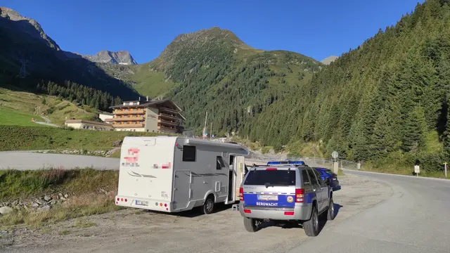 Die Einsatzstelle Stubai kontrolliert Camper rigoros! | Foto: TBW Est. Stubai