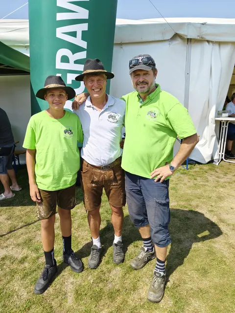 Paul, Thomas und Wolfgang hielten trotzt der Hitze an beiden Tagen die Stellung.  | Foto: Eva Lacher-Dörfler