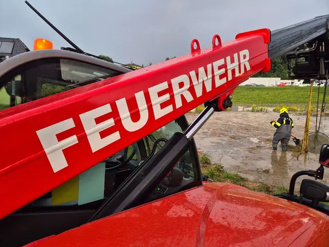 Überflutung in Baumgartenberg neben der B3. | Foto: FF Baumgartenberg