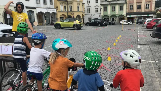 Am 24. August geht eine Radcharity für Kinder am Hauptplatz Freistadt über die Bühne. | Foto: Kinderfreunde Freistadt