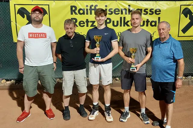 Sieg für Tom Davies. | Foto: Trettenhahn