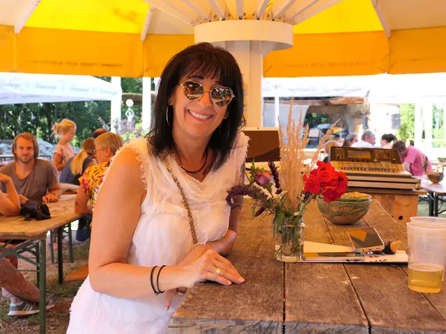 'Gisi' genießt den friedlichen Nachmittag auf Burg Plankenstein | Foto: Gerlinde Siebenhandl