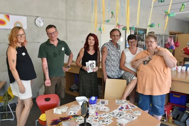 Karin Rauscher, Martin Donal, Maria Walzl, Bürgermeister Ewald Gorth, Martina Wernig und Doris Mutenthaler | Foto: Michaela Müller