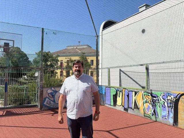 Bürgermeister Stefan Steinbichler spricht sich gegen Kameras aus. | Foto: Marlene Trenker