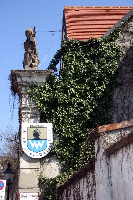 Das Groß-Enzersdorfer Wassertor zählt zu den Schmuckstücken der Stadtmauer. | Foto: privat