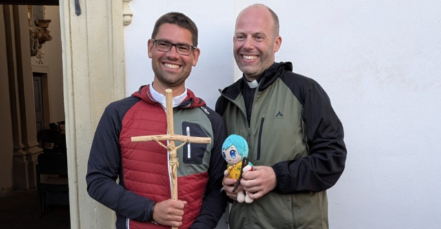 Der Pfarrverband Horn hatte diesen Pilgermarsch der Hoffnung gemeinsam mit Pater Clemens Hainzl und Gernot Hainzl organisiert. | Foto: Kopper und Litschauer