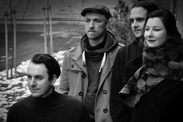 Die Linzer Indie-Pop-Band "Tonfabrik" präsentiert im Schl8hof ihr neues Album. | Foto: Tonfabrik