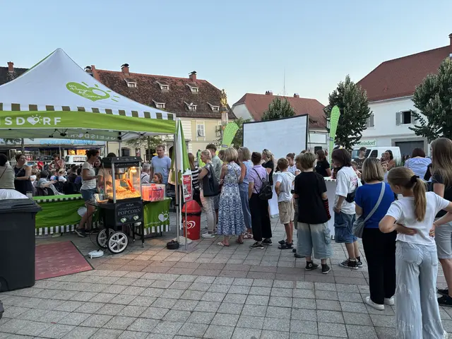 Das gratis Popcorn war wieder sehr begehrt. | Foto: MeinBezirk/Engelmann