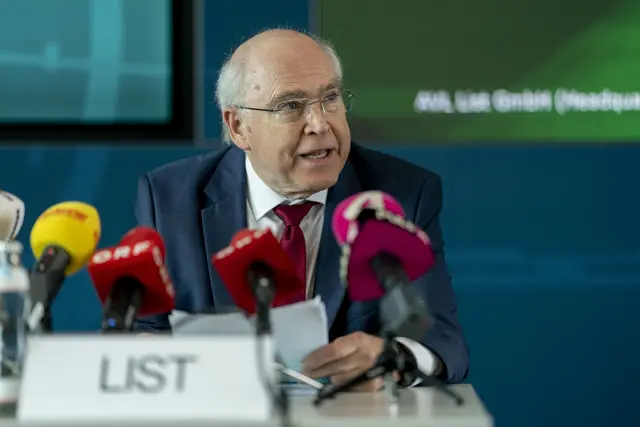 "Die Entscheidung fällt uns nicht leicht", kommentiert Helmut List, Geschäftsführer der AVL List GmbH, den geplanten Stellenabbau am Standort in Graz. | Foto: IBEX.agency | Klaus Pressberger