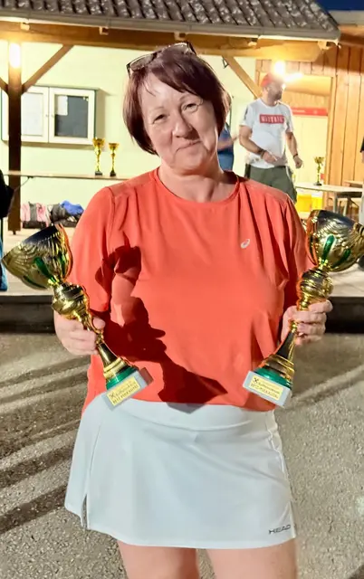 Doppelsiegerin und Beste Dame: Doris Trettenhahn. | Foto: Trettenhahn