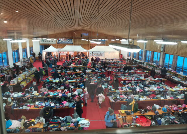 Der Kinderwarenbasar der Pfadis in Rohrbach-Berg ist der größte Basar in Rohrbach. Er findet einmal im Jahr (im Februar) statt.  | Foto: Pfadis