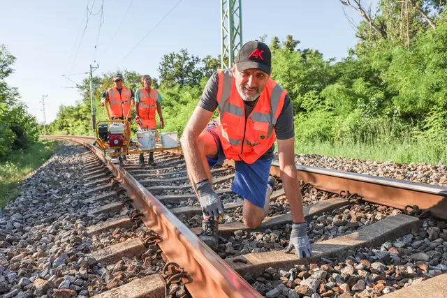 AK-Präsident Gerhard Michalitsch durfte einen Blick hinter die Kulissen der Raaberbahn in Wulkaprodersdorf werfen. 