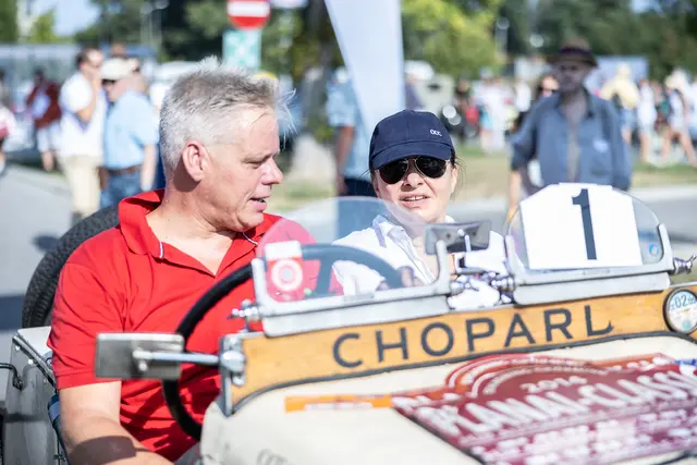 Der Höhepunkt ist wieder die Parade von rund 200 Oldtimern ab 18 Uhr über den Ring sowie den Franz-Josefs-Kai.  | Foto: René Brunhölzl/MeinBezirk
