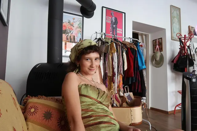 Andreea Romina Solodchi ist die Secondhand-Expertin "Disco Babe Vintage". | Foto: Foto: Solodchi
