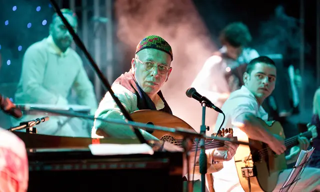 Oud-Meister Risgar Koshnaw tritt im Rahmen des Festivals Arsonore im Zuge des Doppelkonzertes am 5. September im Minoritensaal auf. | Foto: Christian Jungwirth