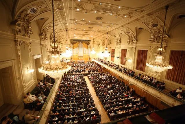 Im Stefaniensaal wird das Jubiläum der Zweiten Republik am 13. September mit einem Gastspiel der Wiener Philharmoniker gefeiert. | Foto: Robert Illemann