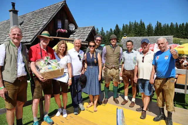 Das Almfest auf der Siebenhütten am Königsberg bei Göstling an der Ybbs war ein voller Erfolg. | Foto: Schiclub Göstling-Hochkar