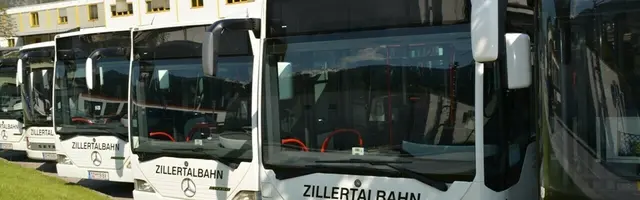 Die abendliche Busverbindung ins Zillertal wird bestens angenommen.  | Foto: Archiv