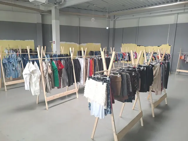 Bis 30. August kann im Pop-Up-Store gestöbert werden. | Foto: www.2ndhandpopupstore.com