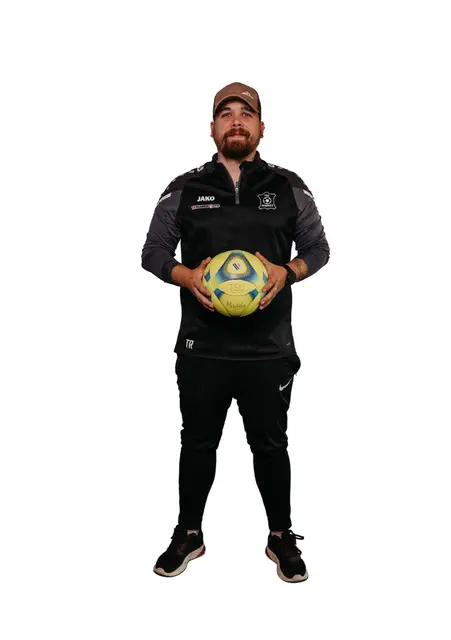 Lukas Ortner ist der Mann, der als Trainer in Irnfritz bei den Damen fungiert. | Foto: TSU Irnfritz