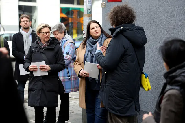 "Dass Wiener Wohnen gemeinsam mit dem DÖW diese dunkle Zeit erforscht und mit Projekten wie den Rundgängen sichtbar macht, ist ein starkes Zeichen gegen Vergessen und Gleichgültigkeit", so Gaál. | Foto: Stadt Wien/Martin Votava