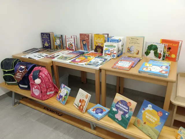 Angeboten werden Spiel- und Lernmaterialien, Baby- und Kindermode sowie ausgewählte regionale Produkte.  | Foto: Siedler