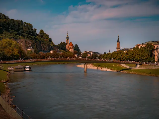 Die malerische Salzach aufgenommen mit der Lumix. | Foto: Samir Ikhlef & Volkan Saracoglu