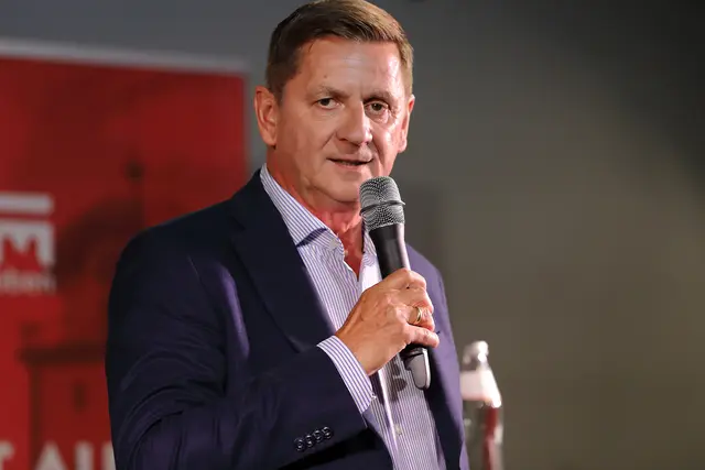 Bürgermeister Kurt Wallner betonte: „Mit unseren zahlreichen kulturellen Projekten passt der Pavillon hervorragend in unser Kulturkonzept.“ | Foto: Universalmuseum Joanneum/J.J.Kucek