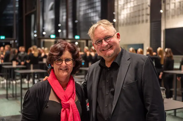 Landesjugendreferent Moritz Guttmann und Leiterin der Geschäftsstelle im Chorverband Trixi Hinterhofer zeichnen für die Jugendarbeit und laufende Geschäftsgebarung verantwortlich. | Foto: Albert Moser