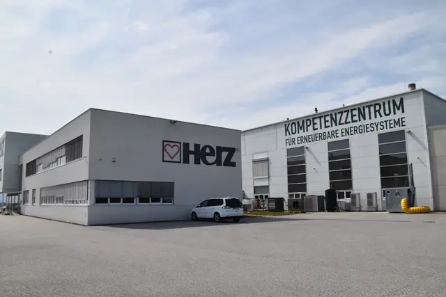 Der Standort in Pinkafeld beschäftigt rund 170 Mitarbeiterinnen und Mitarbeiter. | Foto: Michael Strini