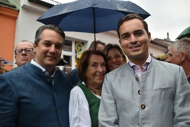 FPÖ-Landesparteichef Dominik Nepp und FPÖ-Klubobmann Maximilian Krauss. | Foto: Barbara Schuster/MeinBezirk