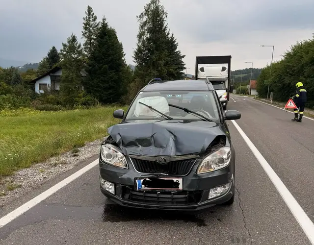Verkehrsunfall auf der B70, es kam zu Verkehrsbehinderungen. | Foto: FF Köppling