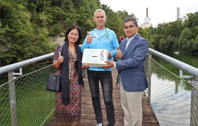 Fritz Kieninger (Mitte) veranstaltet heuer den letzten Kakihe Fünf-Brücken-Lauf. | Foto: Hörmandinger