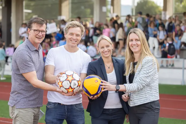 Walter Hemtsberger vom Landessportbüro (v.l.), Karl Matzner (Organisationsteam), Staatssekretärin Michaela Schmidt und Sabrina Rohrmoser (GF ULSZ Rif) | Foto: ulsz rif/wildbild