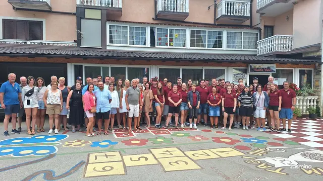 Große Abordnung: Gemeinde und Marktmusik waren in Senj in Kroatien zu Gast. | Foto: Gemeinde Vasoldsberg