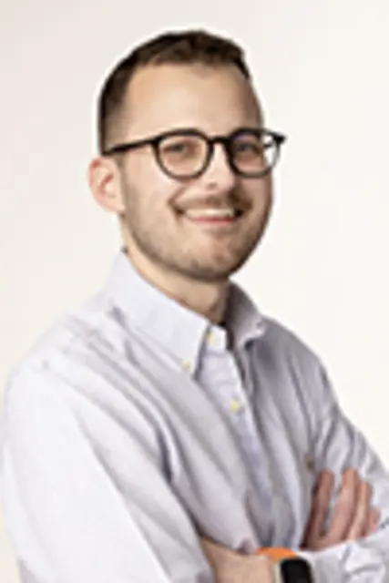 Michael Höller baut mit Recruitpilot ein HR-Tech Startup auf, das KI-gestützte Lösungen für modernes Recruiting entwickelt. | Foto:  Sophia Grabner