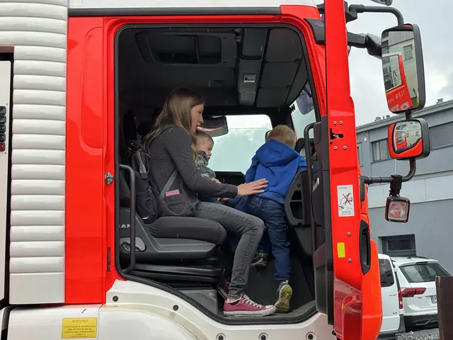 Zu den Highlights gehörte mit Sicherheit die Fahrt im Feuerwehrauto.