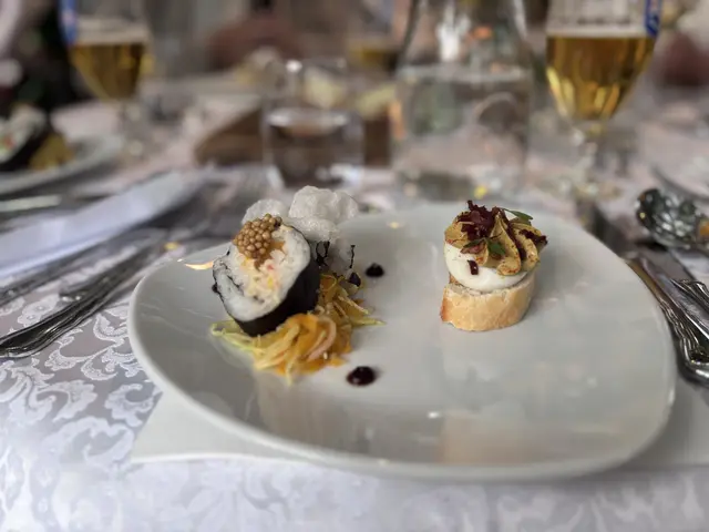 Sushi neu und modern interpretiert. | Foto: Elisabeth Korbe