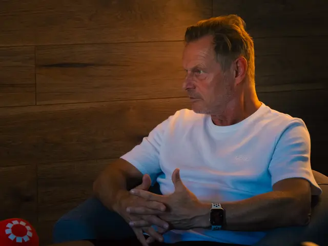 Uwe Brandl zu Besuch in der MeinBezirk-Redaktion. | Foto: meinbezirk/ Volkan Saracoglu