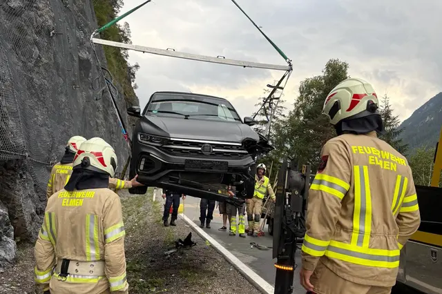 Tragischer Unfall in Elmen: Ein Motorradfahrer starb bei der Kollision. | Foto: ZOOM.Tirol