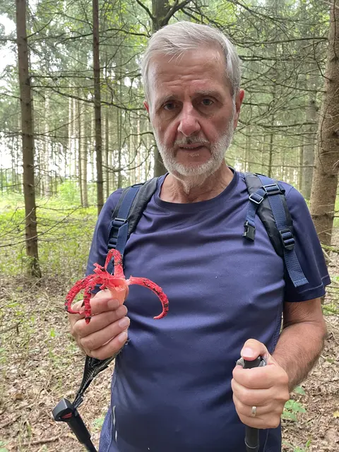 Johann Aspalter mit dem Tintenfisch Gitterling. | Foto: Aspalter