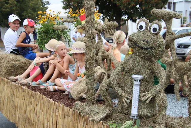 Inspiriert vom Narzissenfest in Bad Aussee zieht am 30. August der zweite Heu-Rad-Festumzug durch Deutsch Tschantschendorf. | Foto: Martin Wurglits