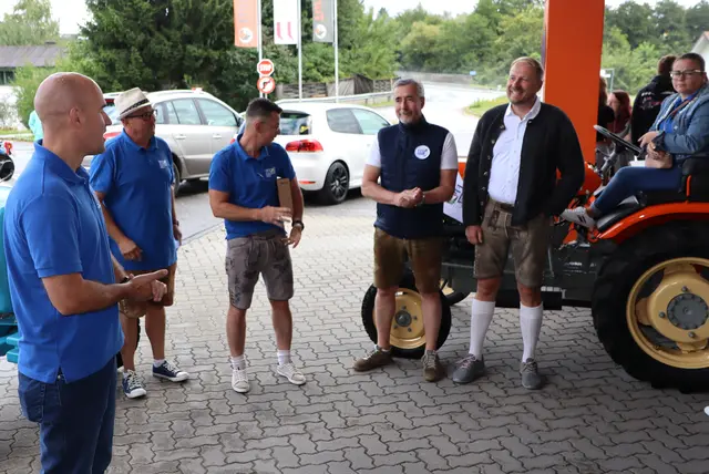 Ortsparteiobmann Friedrich Scheer begrüßt die Teilnehmenden | Foto: Gerhard Langmann