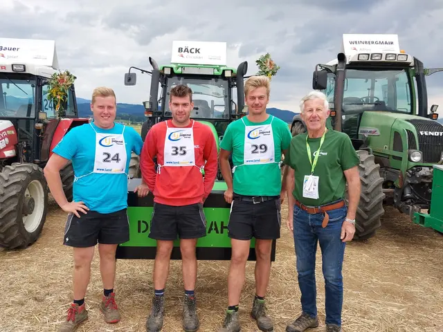 Die besten Pflüger des Landes (v.l.): Josef Bauer (Hatzendorf - er holte in seiner Kategorie Platz 2), Georg Wippel (Hatzendorf), Christian Bäck (Lang) und "Pflügervater" Josef Kowald | Foto: Landjugend Steiermark