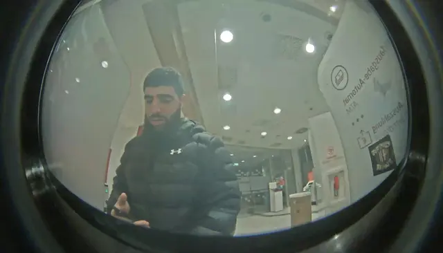 Sachdienliche Hinweise zur Ausforschung des bislang unbekannten Täters werden an die Polizeiinspektion Bad Pirawarth, Telefonnummer 059133-3202, erbeten. | Foto: LPD NÖ